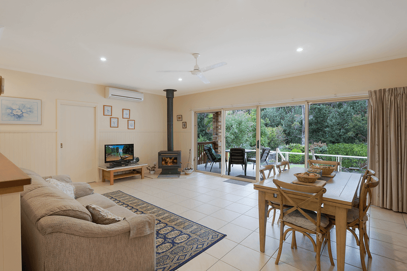 26B Elizabeth Pde, Tura Beach, NSW 2548