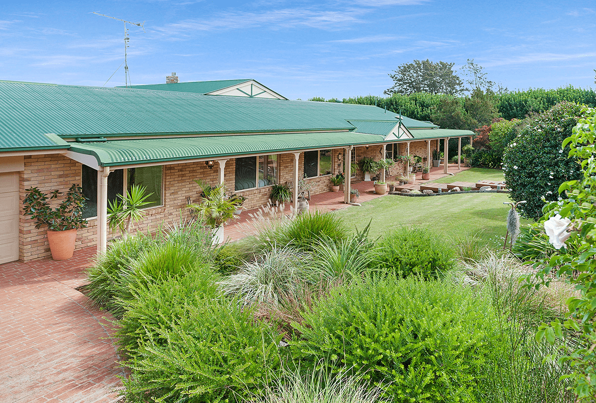 27 Meadow Rd, Reesville, QLD 4552