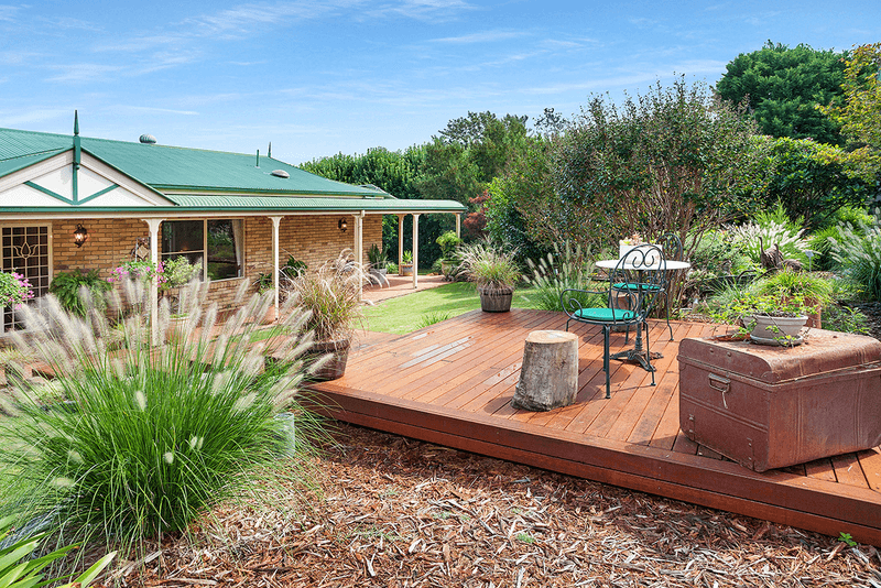 27 Meadow Rd, Reesville, QLD 4552