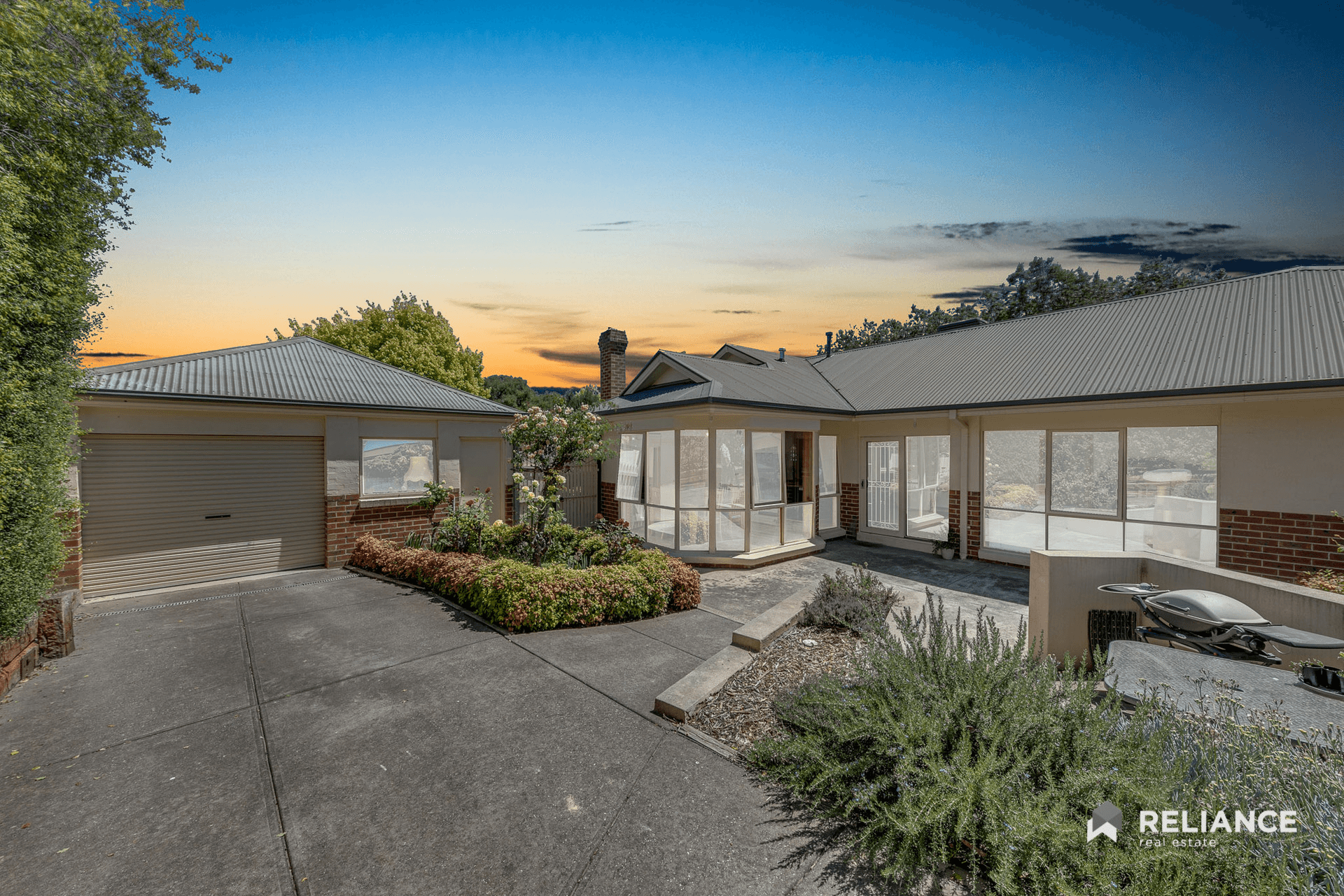 76 Phillip Drive, Sunbury, VIC 3429