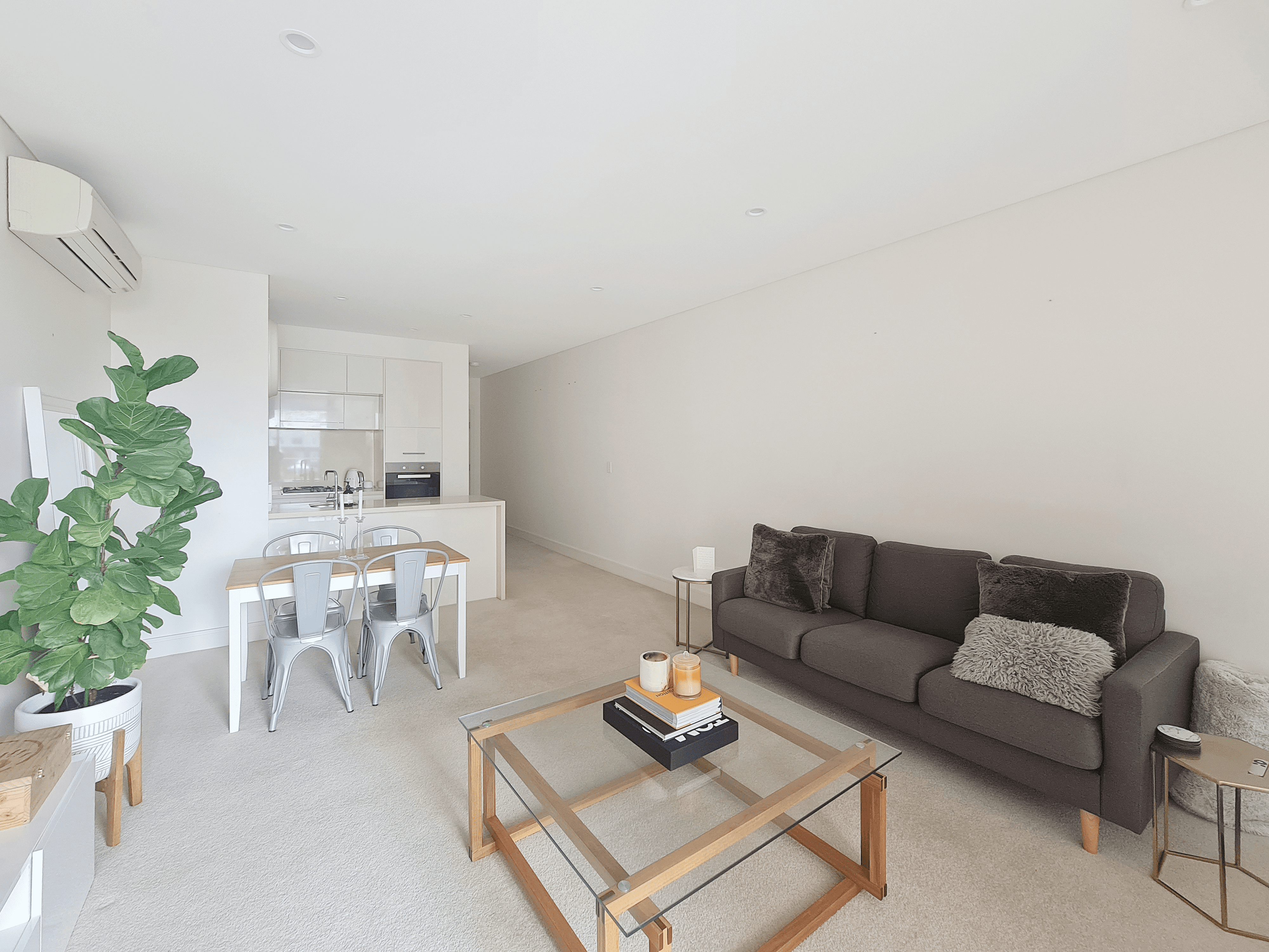 208/2 Palm Avenue, BREAKFAST POINT, NSW 2137