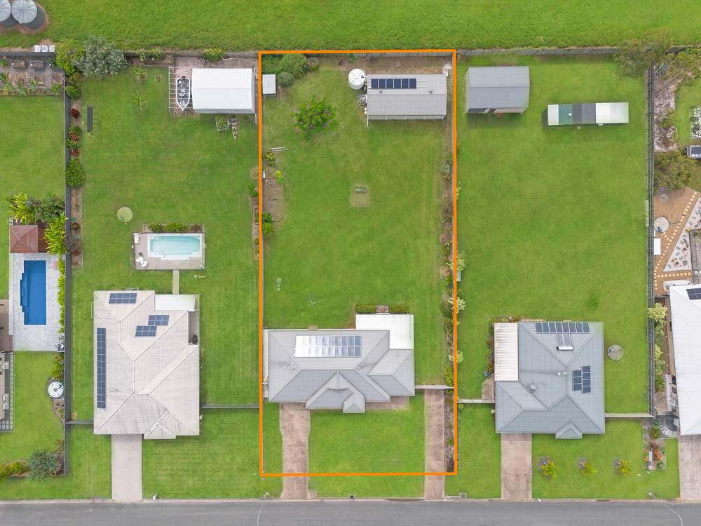 25 Waters Edge Drive, CRAIGNISH, QLD 4655
