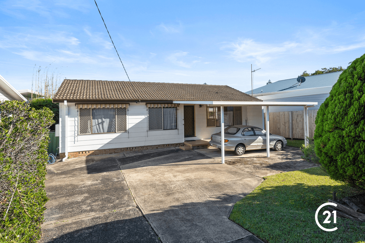 82 Lowanna Avenue, Forresters Beach, NSW 2260