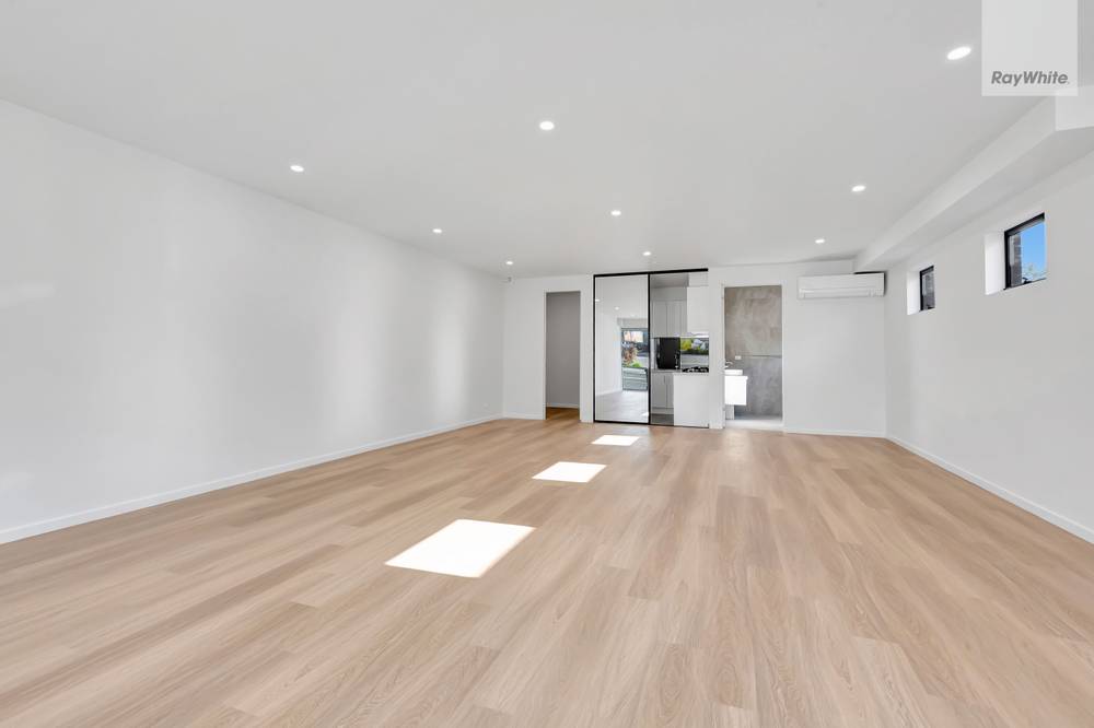 1/55 Melville Road, BRUNSWICK WEST, VIC 3055