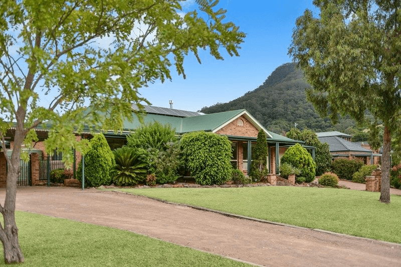 71 William James Drive, CORDEAUX HEIGHTS, NSW 2526