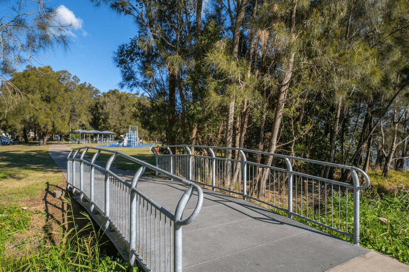 137 Tuggerah Parade, LONG JETTY, NSW 2261