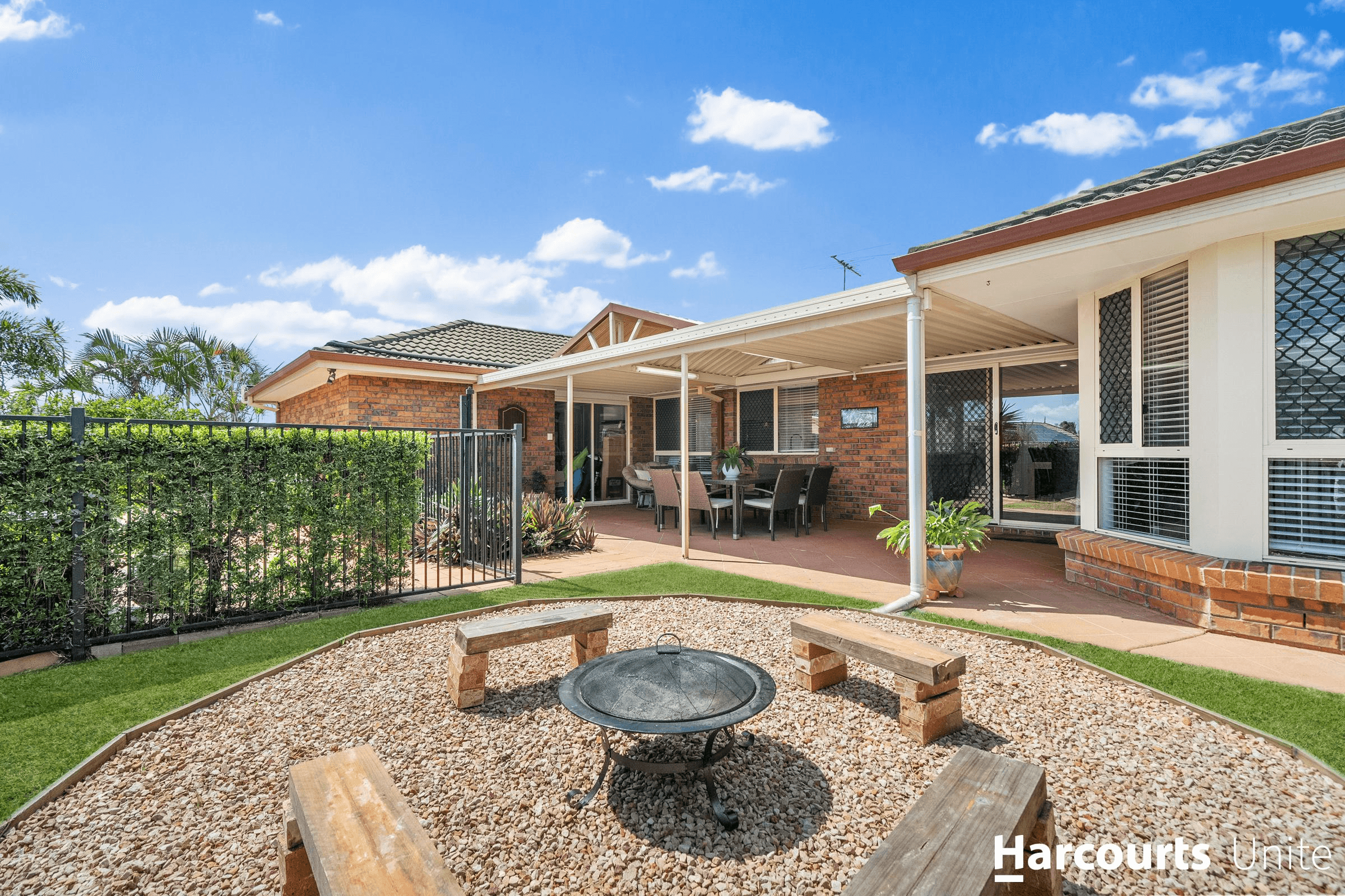 18 Songlark Court, MANGO HILL, QLD 4509