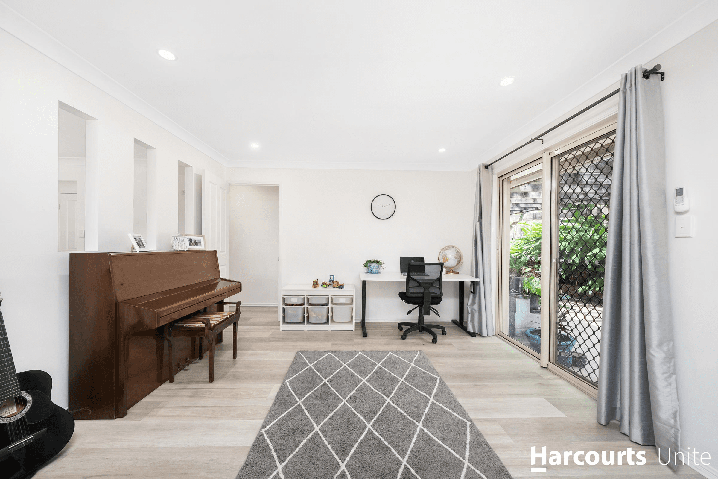 18 Songlark Court, MANGO HILL, QLD 4509