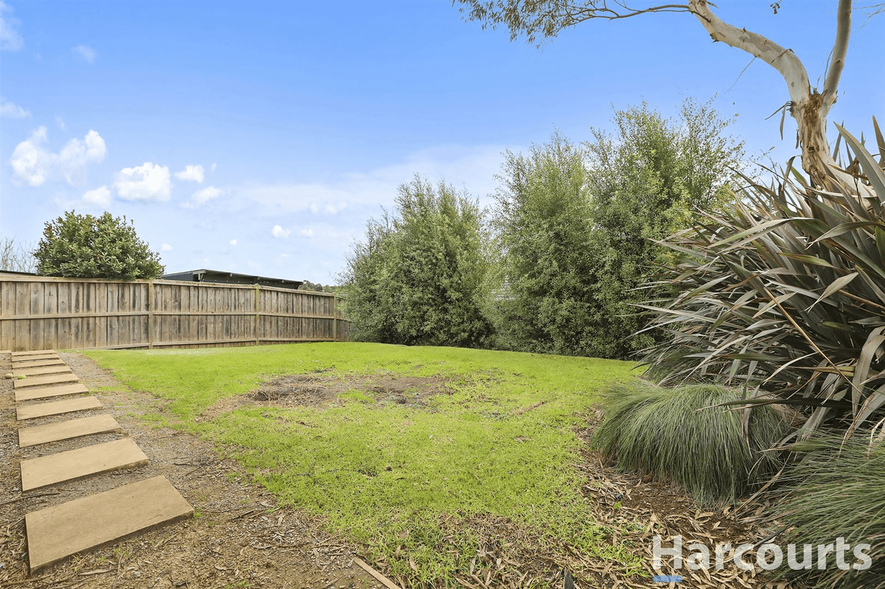 136 Willandra Circuit, WARRAGUL, VIC 3820