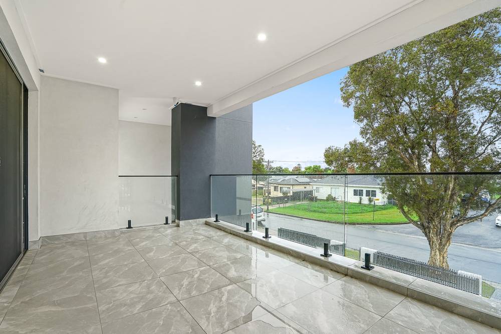 18 Dan Crescent, Colyton, NSW 2760