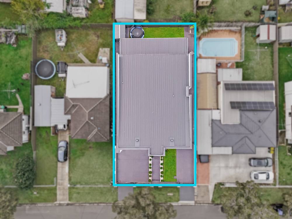 18 Dan Crescent, Colyton, NSW 2760