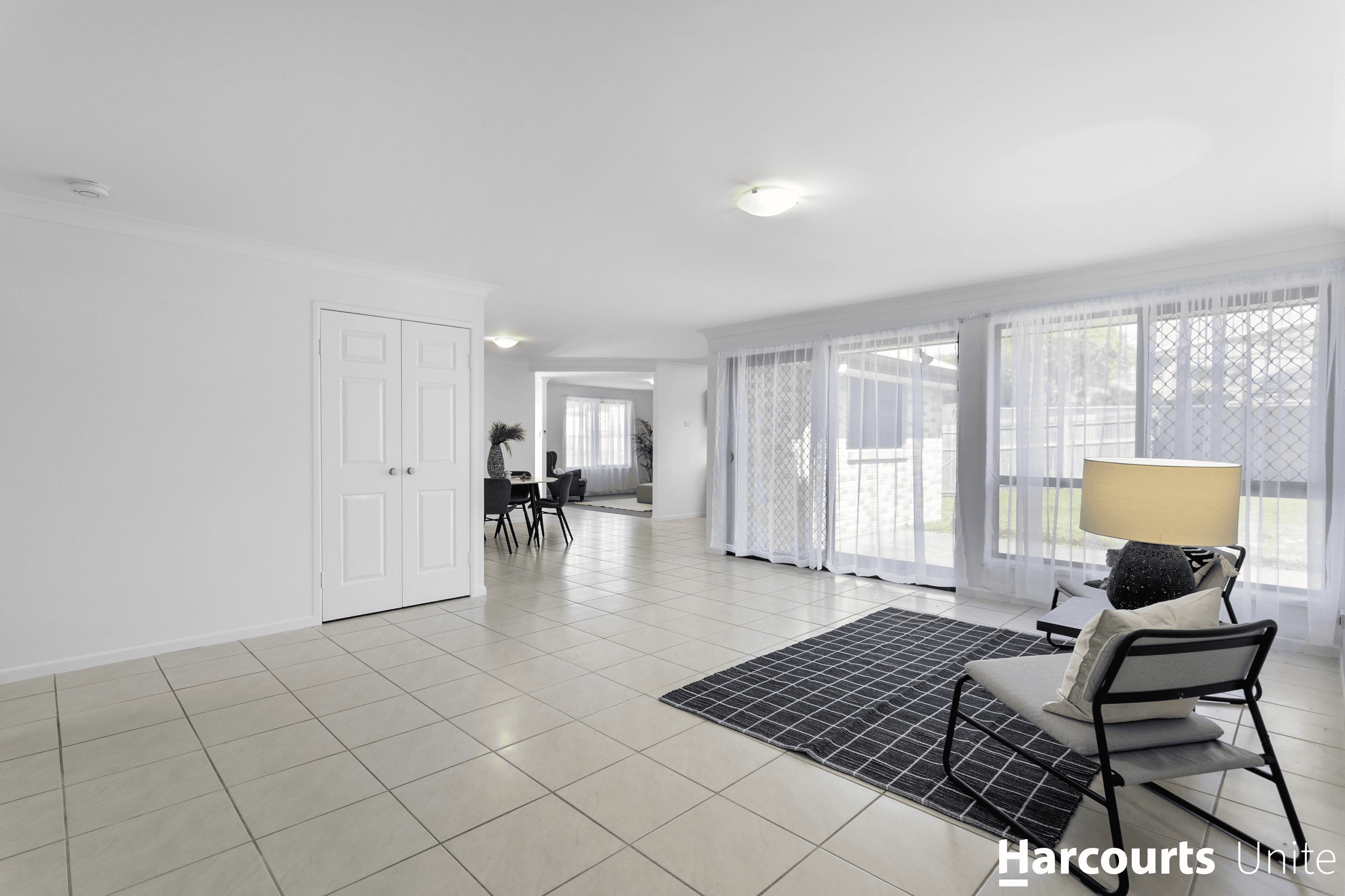 52 Mariner Boulevard, DECEPTION BAY, QLD 4508