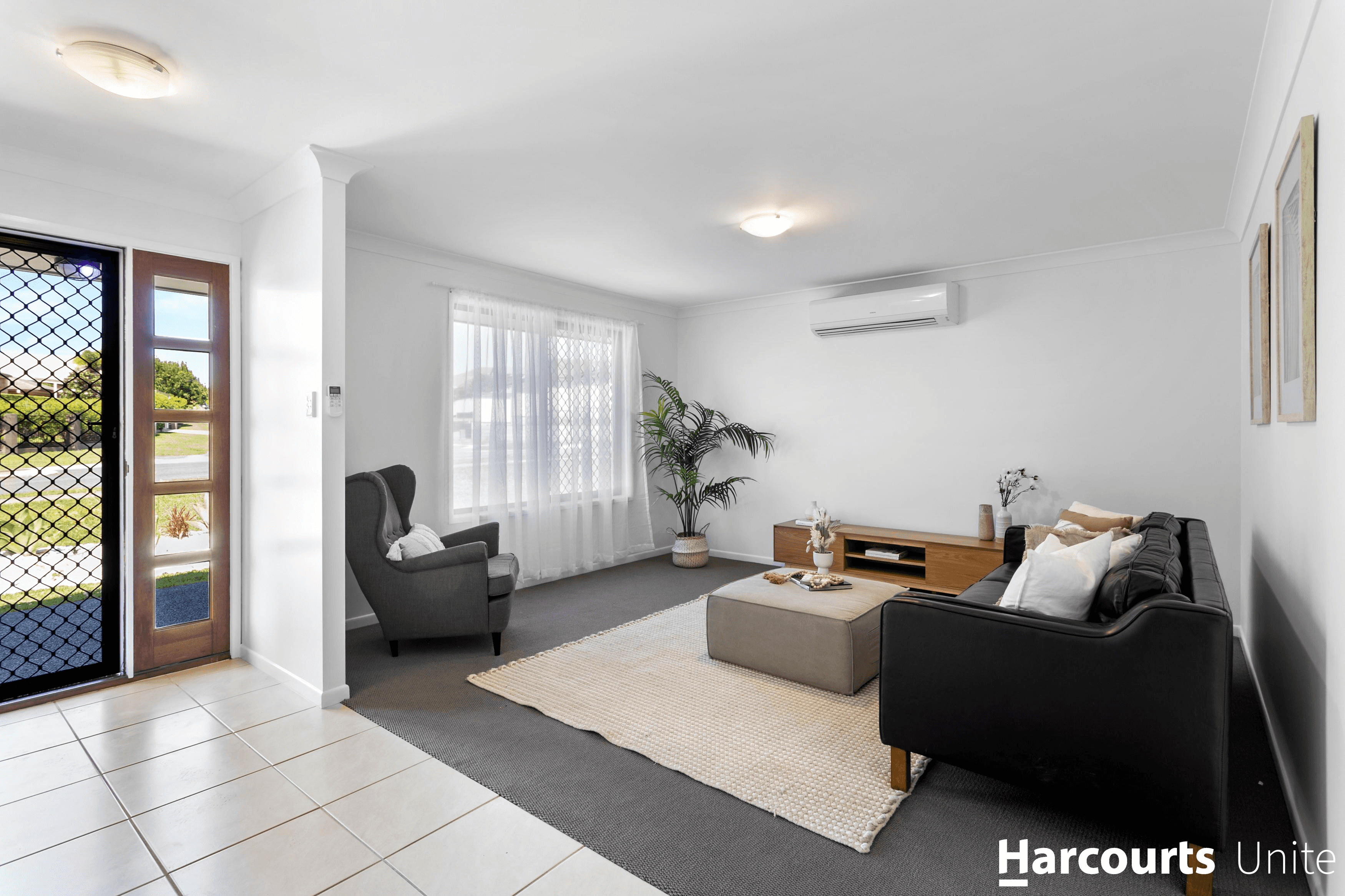 52 Mariner Boulevard, DECEPTION BAY, QLD 4508