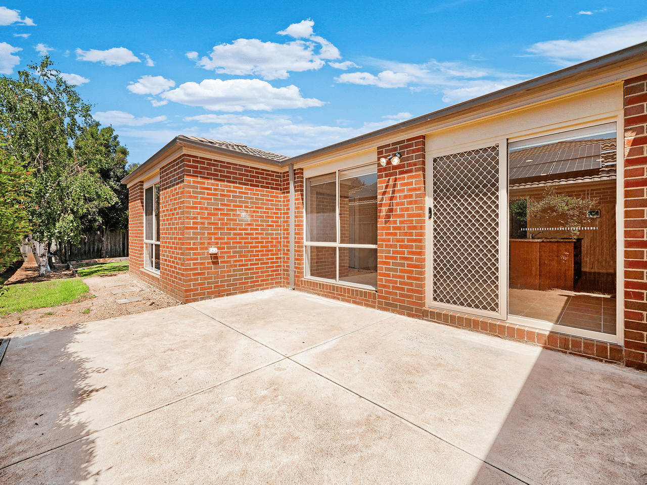 15 Yammerbook Way, CRANBOURNE EAST, VIC 3977