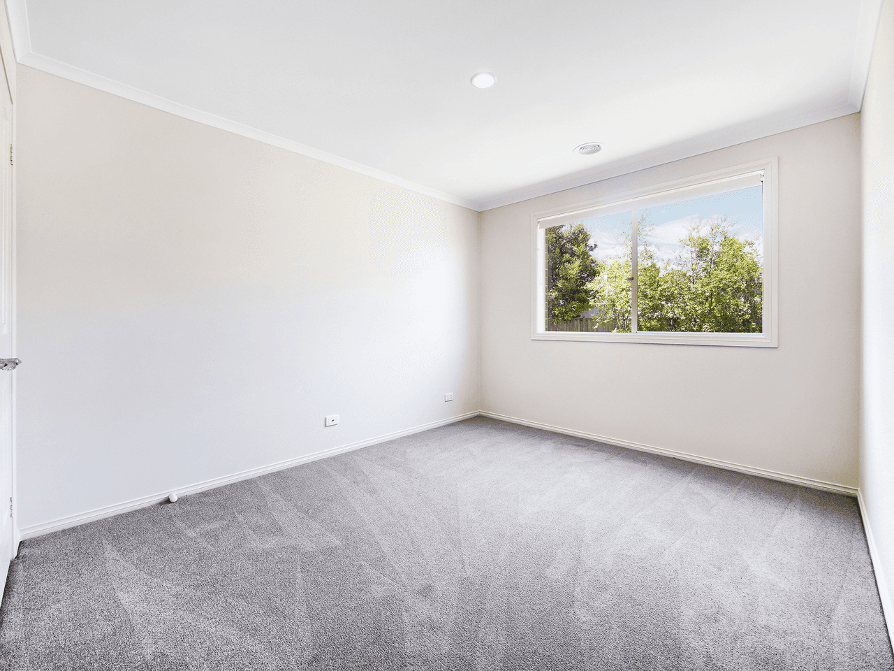 15 Yammerbook Way, CRANBOURNE EAST, VIC 3977