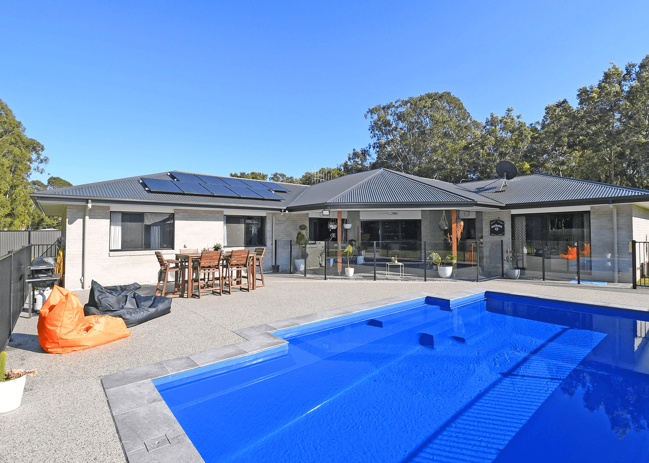 16 ELANDA Court, CRAIGNISH, QLD 4655