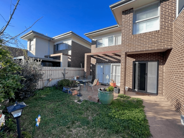 10/1 Jack Ryan Street, FORDE, ACT 2914