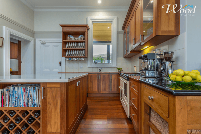 1212 Lake Road, BETHANGA, VIC 3691