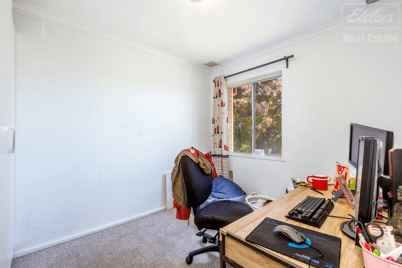 2/56 Atkinson Street, QUEANBEYAN, NSW 2620