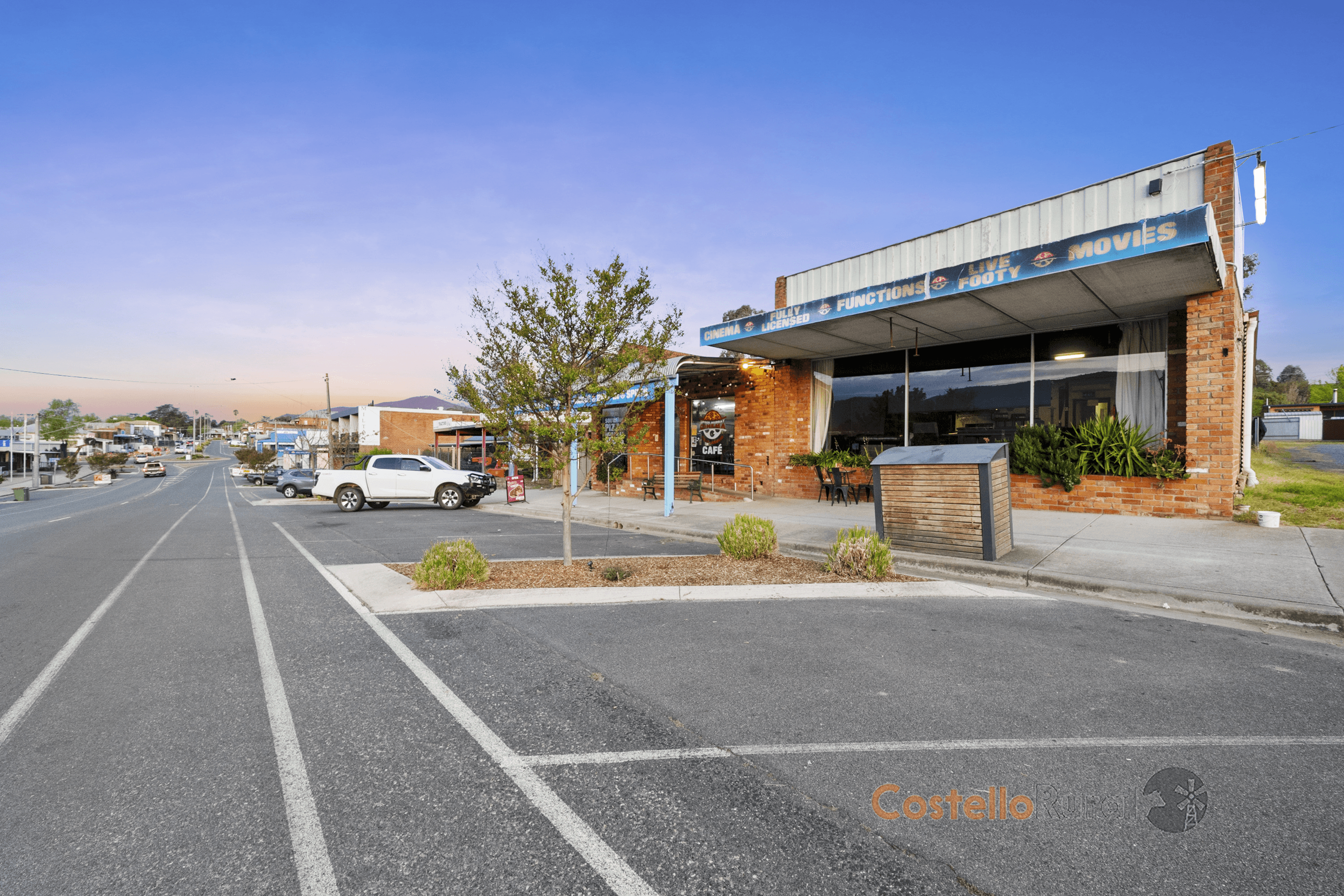 71-73 Hanson Street, Corryong, VIC 3707