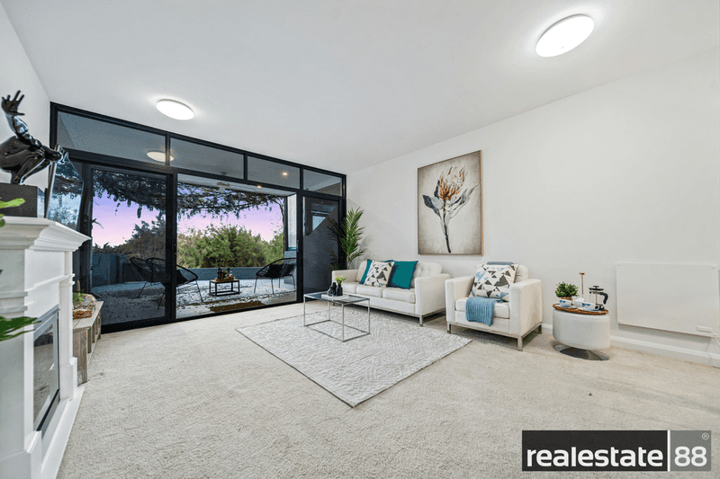 21 / 3 Mitchell Street, MOUNT LAWLEY, WA 6050