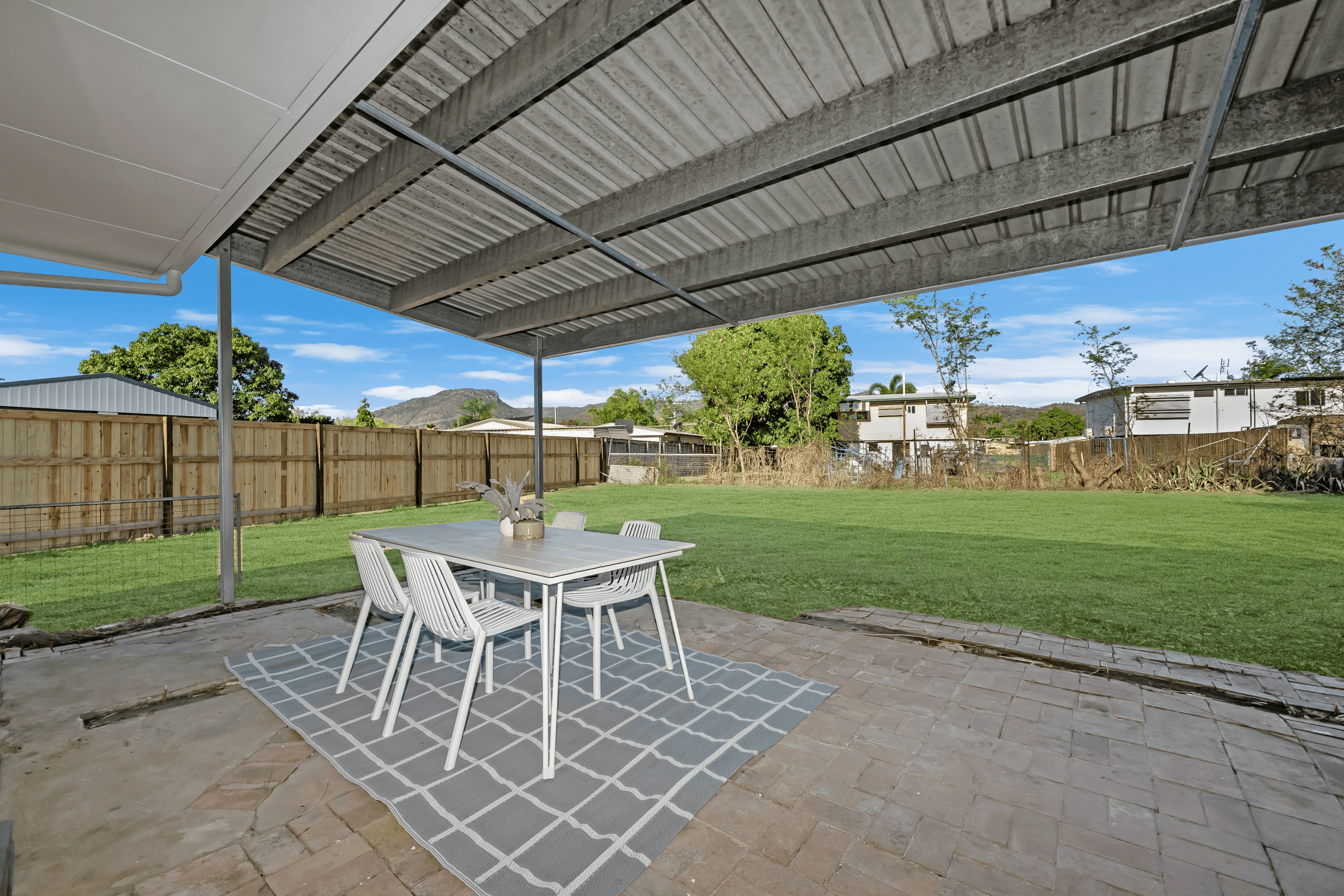 1390 Riverway Drive, KELSO, QLD 4815