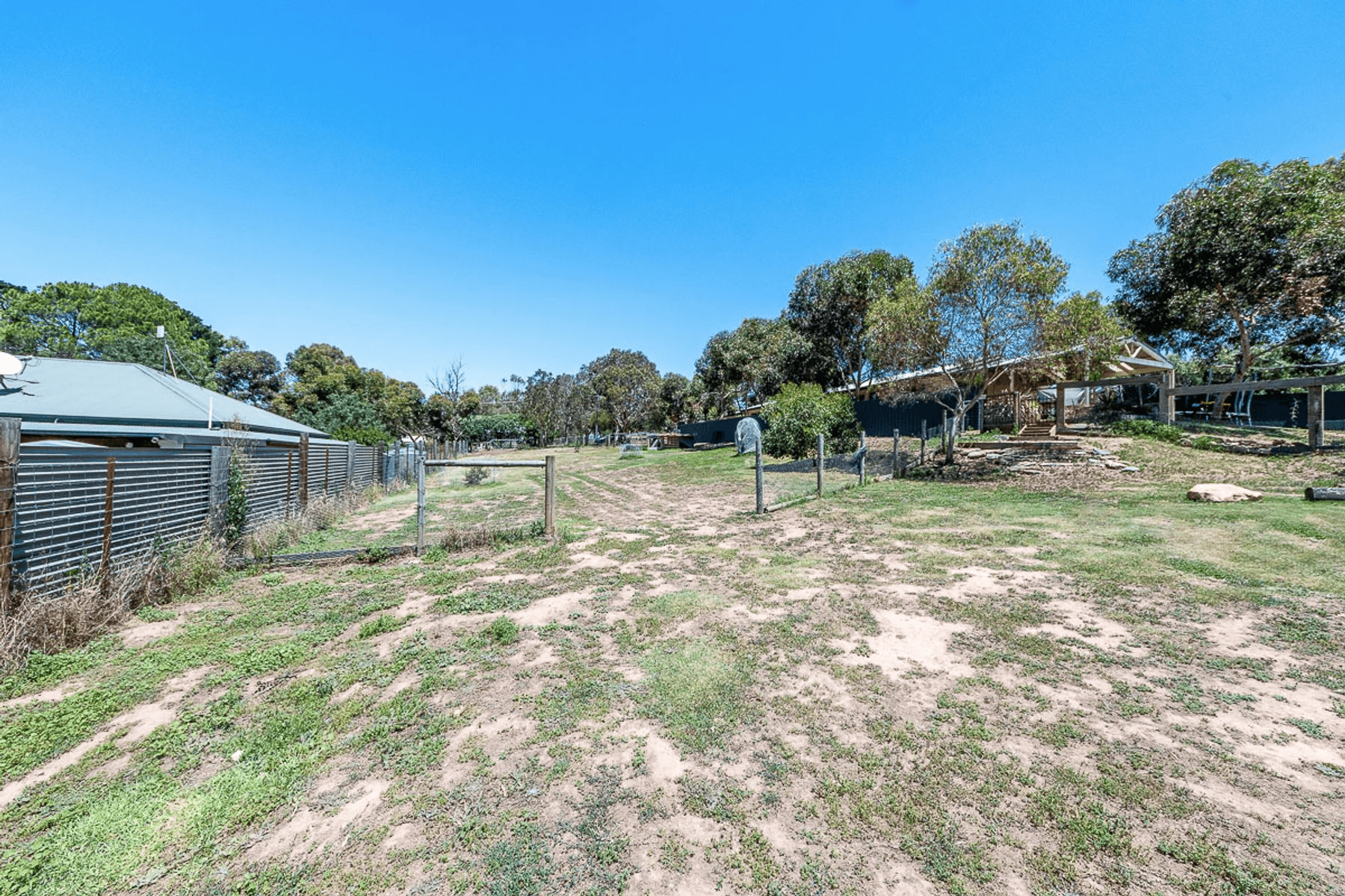 6 & 6A Mail Road, HARROGATE, SA 5244
