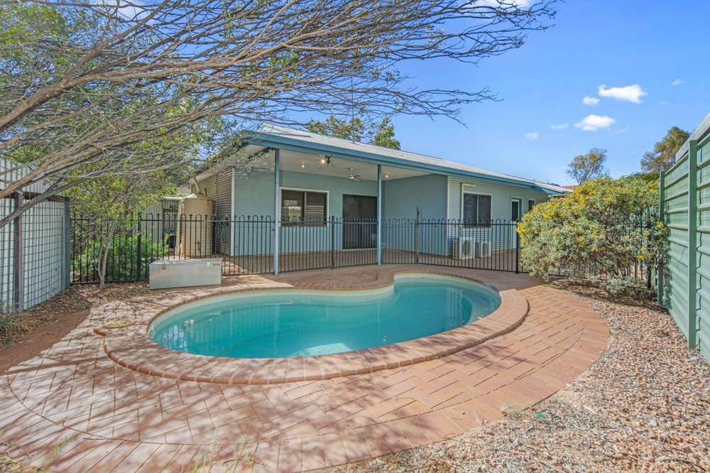 7 Rose Court, BRAITLING, NT 0870
