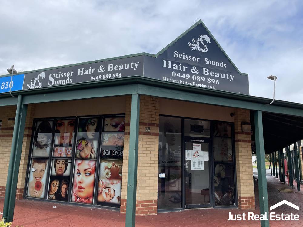 18 Enterprise Avenue, HAMPTON PARK, VIC 3976