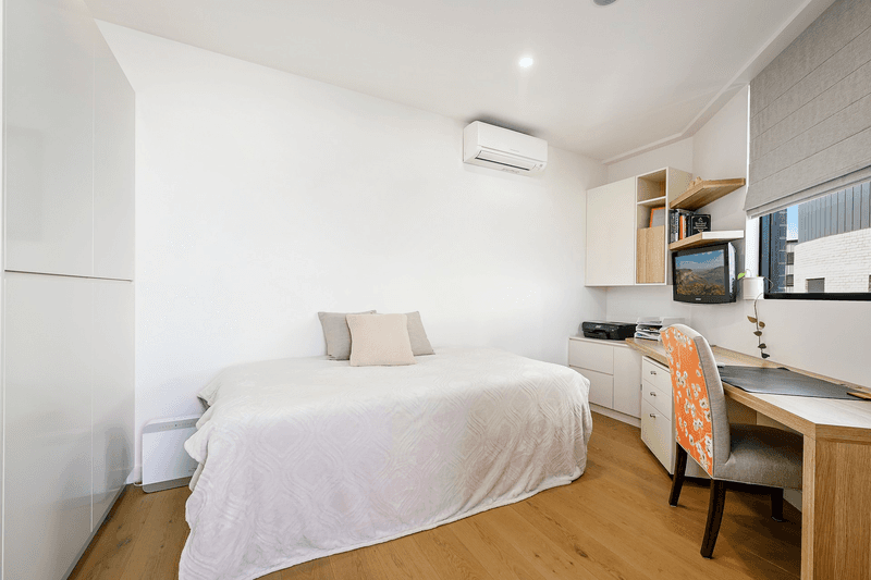 705/101A Lord Sheffield Circuit, Penrith, NSW 2750