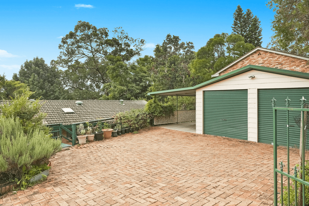 14 Fiona Street, POINT CLARE, NSW 2250