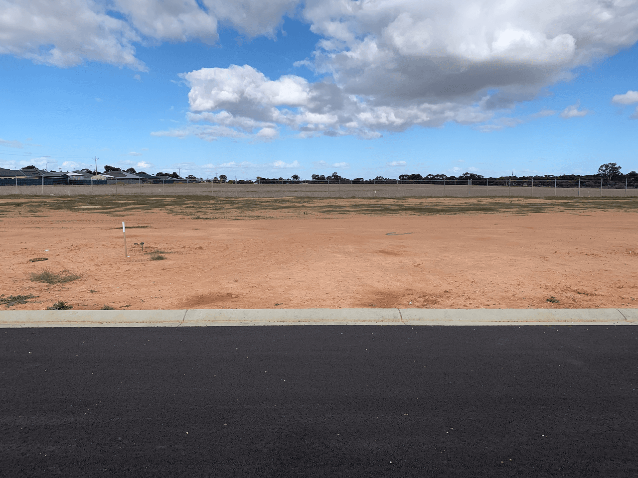 'Hindmarsh Estate' Lot 4, Columbia Court, MURRAY BRIDGE, SA 5253