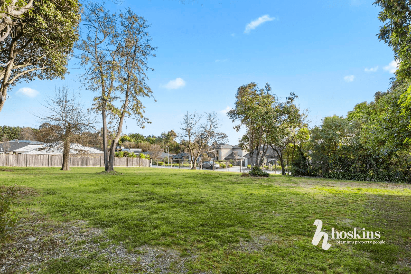 1 Rouseglen Court, Ringwood North, VIC 3134