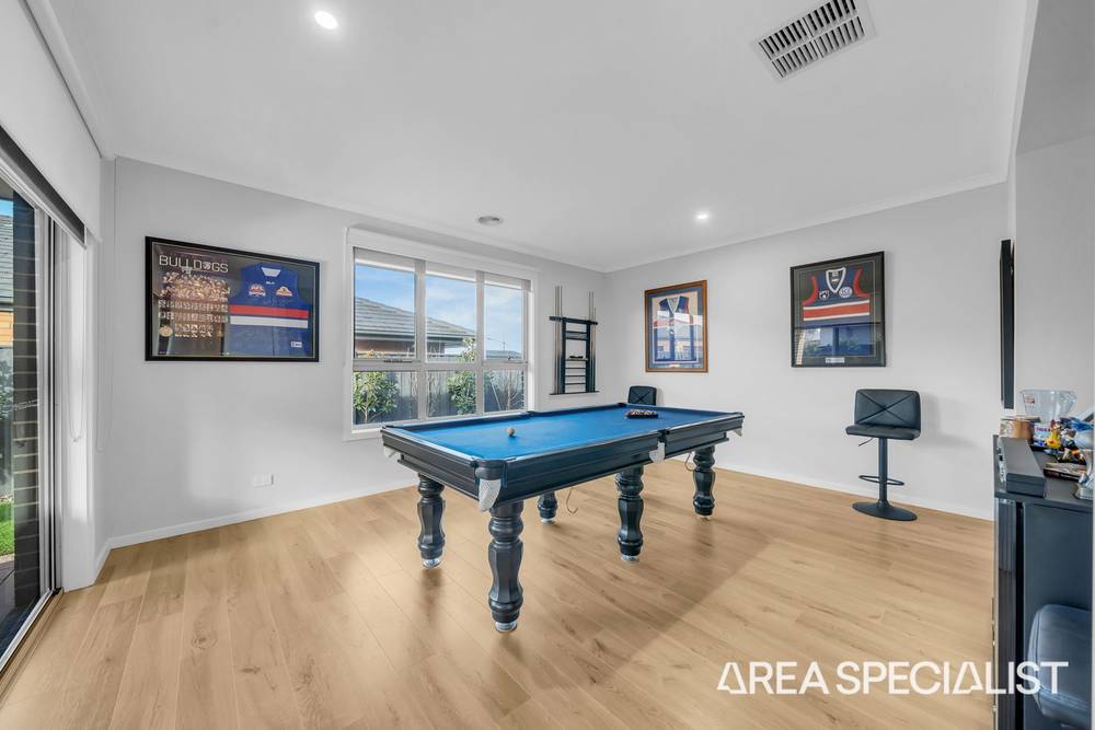 10 Ainsley Road, Thornhill Park, VIC 3335