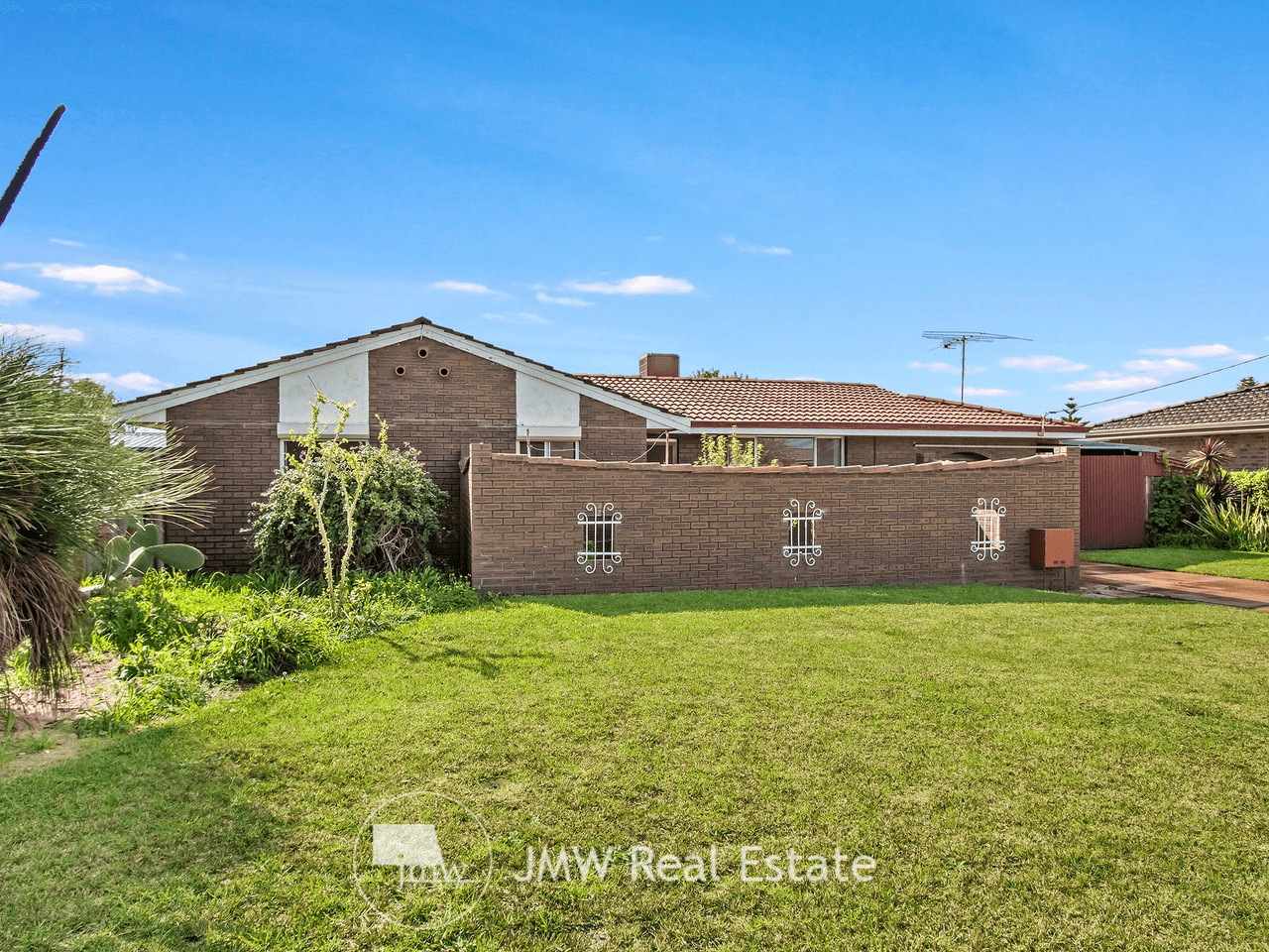 6 Hamersley Court, COOLOONGUP, WA 6168