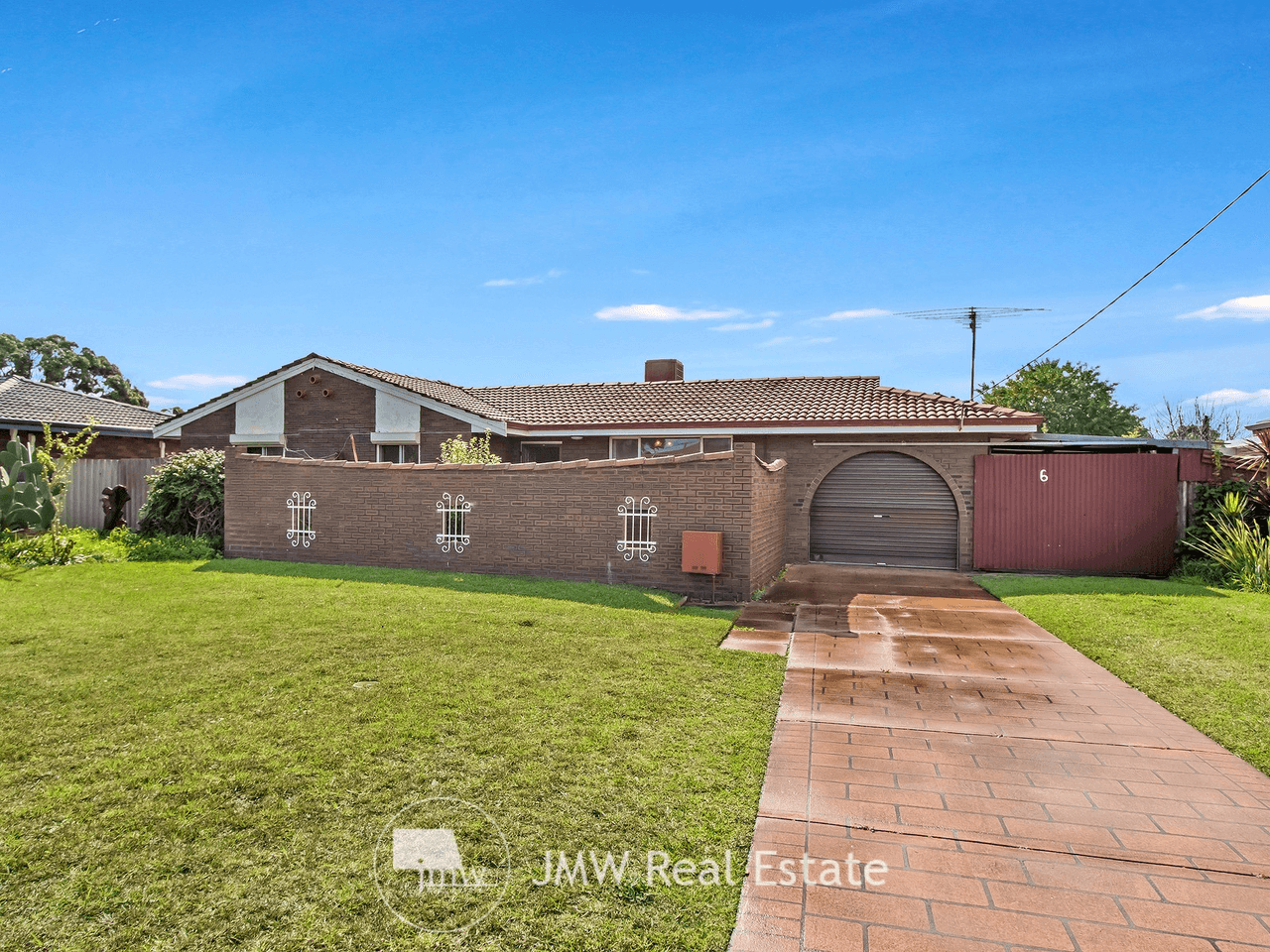 6 Hamersley Court, COOLOONGUP, WA 6168