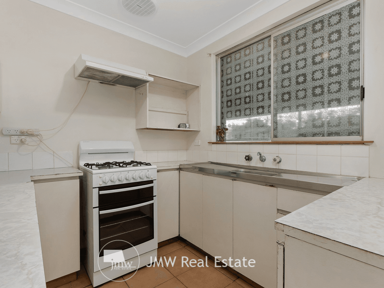 6 Hamersley Court, COOLOONGUP, WA 6168