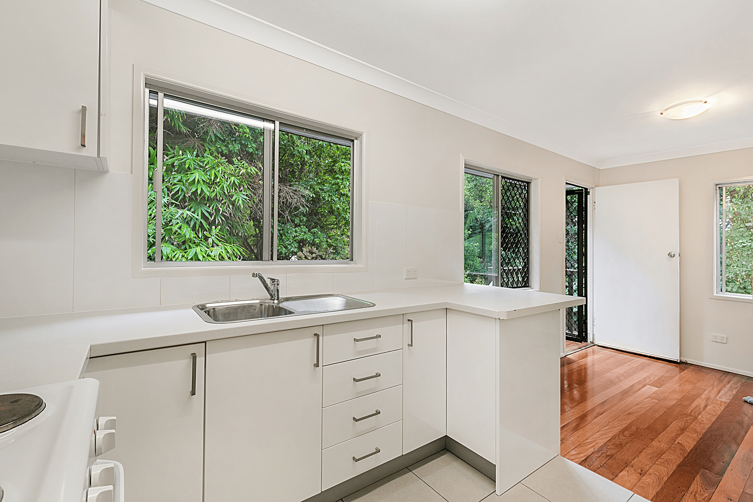 12 Brinkworth Place, INDOOROOPILLY, QLD 4068