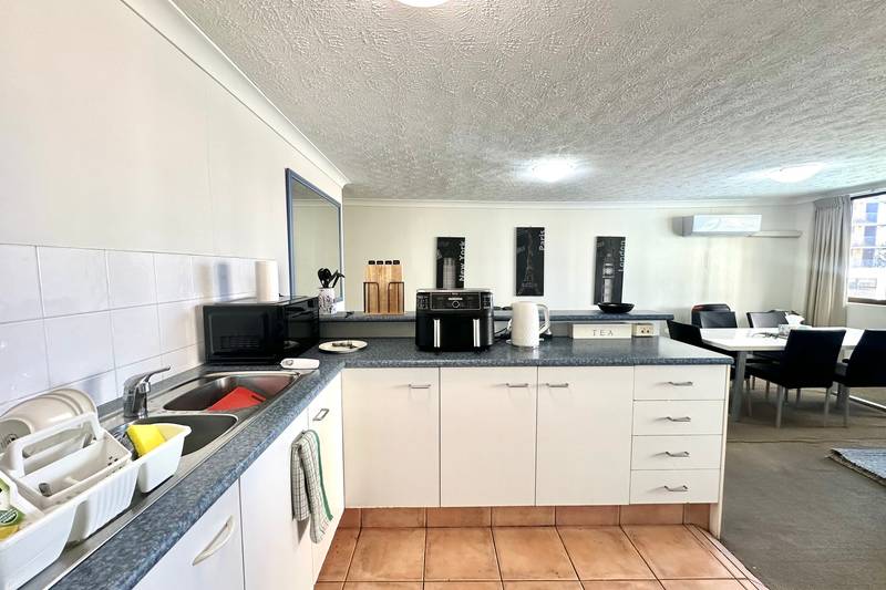 31 Orchid Avenue, Surfers Paradise, QLD 4217