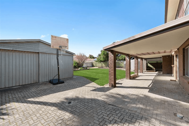 30 Doradus Avenue, St Agnes, SA 5097