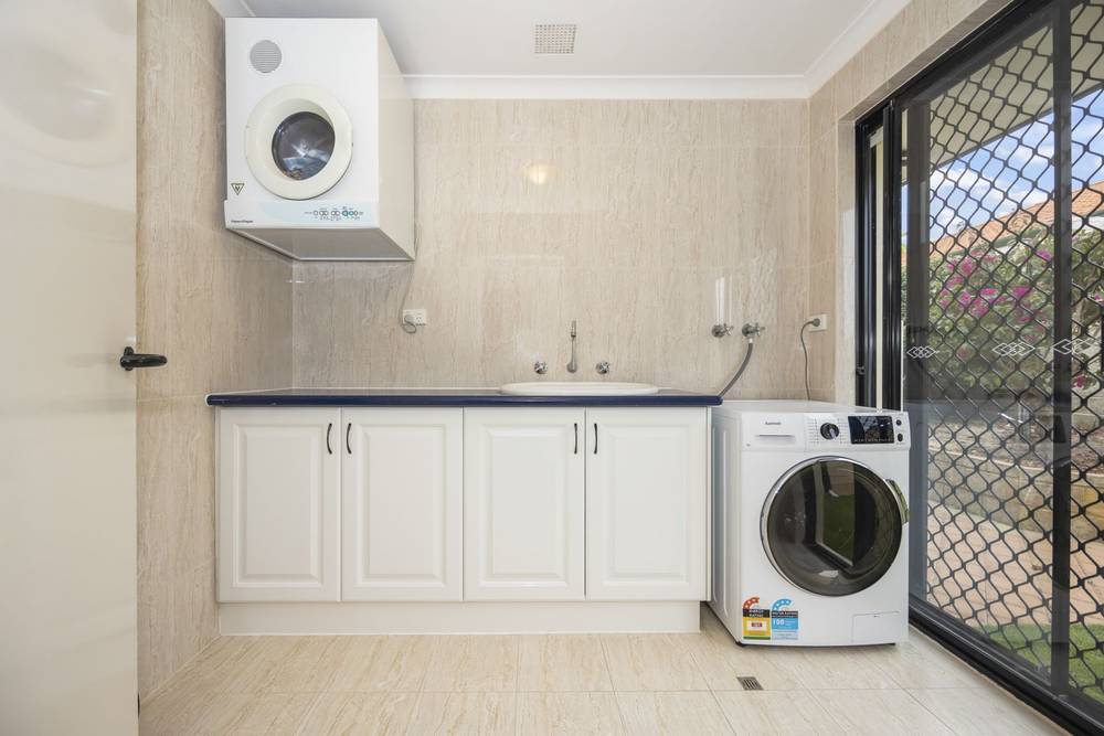 10 felton retreat, Mindarie, WA 6030