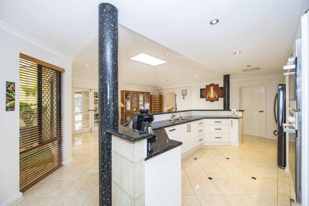 10 felton retreat, Mindarie, WA 6030