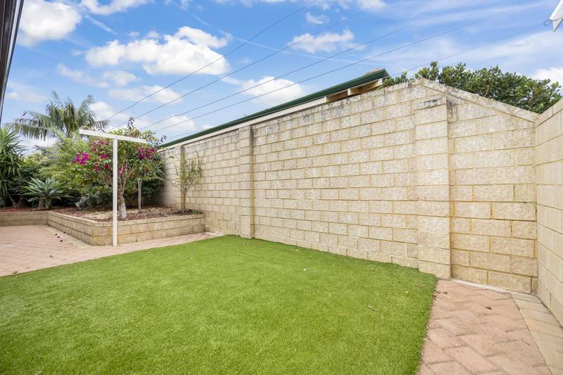 10 felton retreat, Mindarie, WA 6030