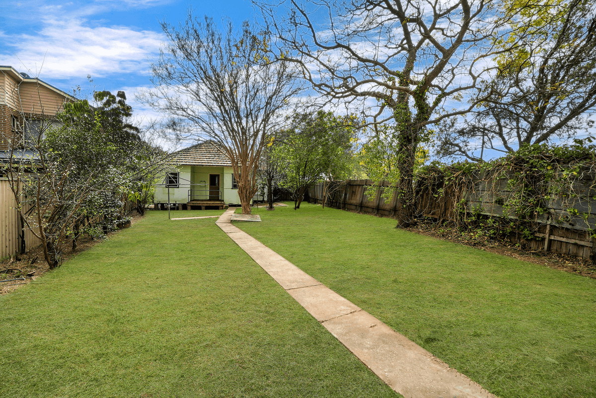 1 GRAY Crescent, Yagoona, NSW 2199