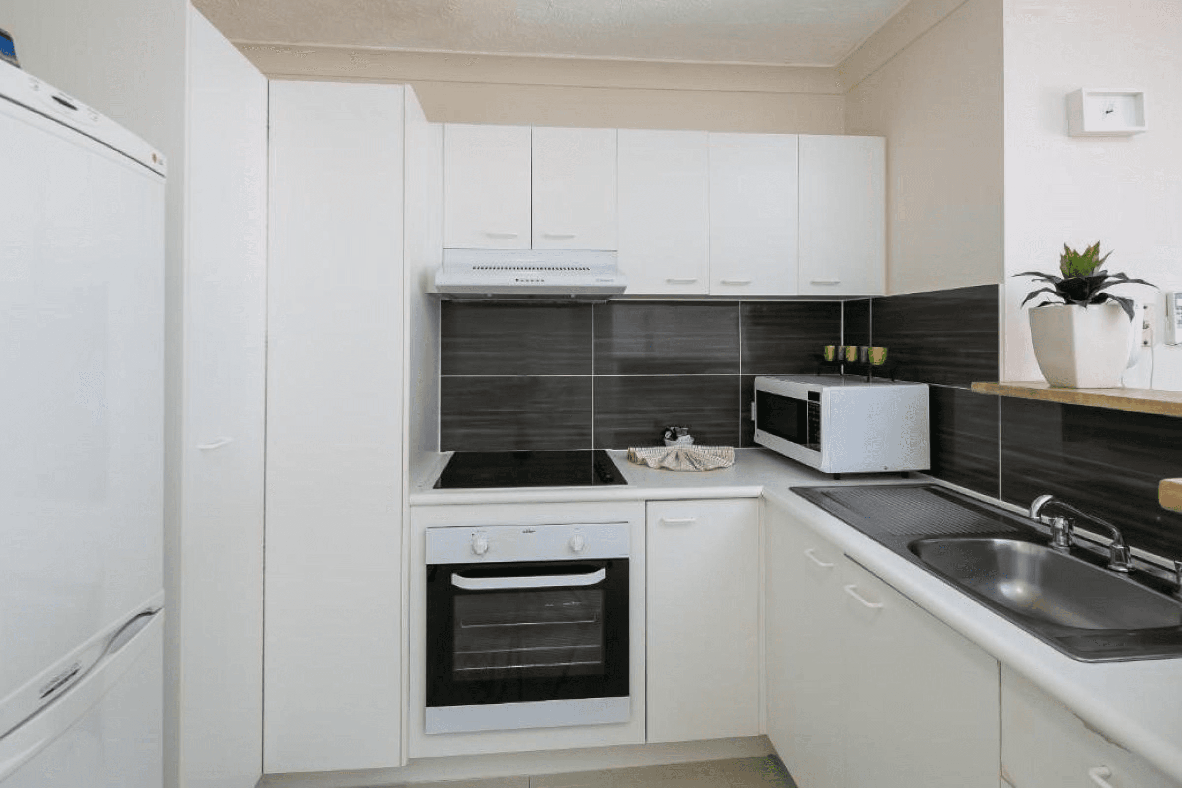 35 Palm Avenue, Surfers Paradise, qld 4217