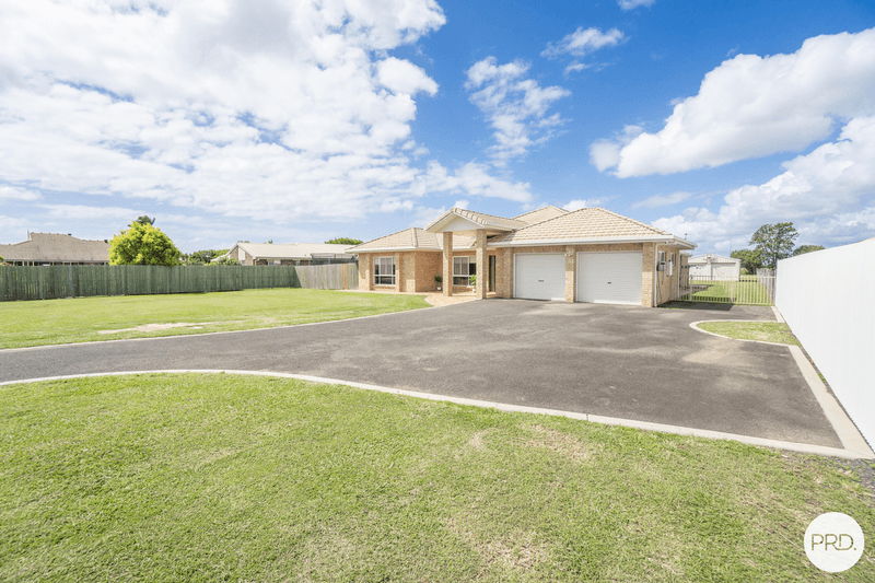 130 McCarthy Road, AVENELL HEIGHTS, QLD 4670