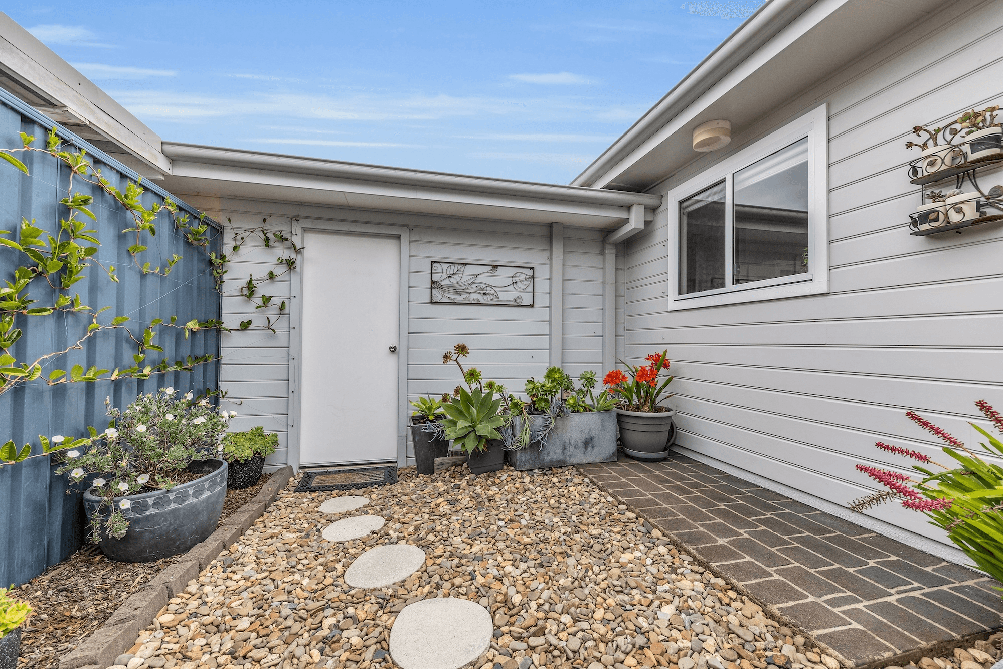 1/131 Headland Drive, Tura Beach, NSW 2548