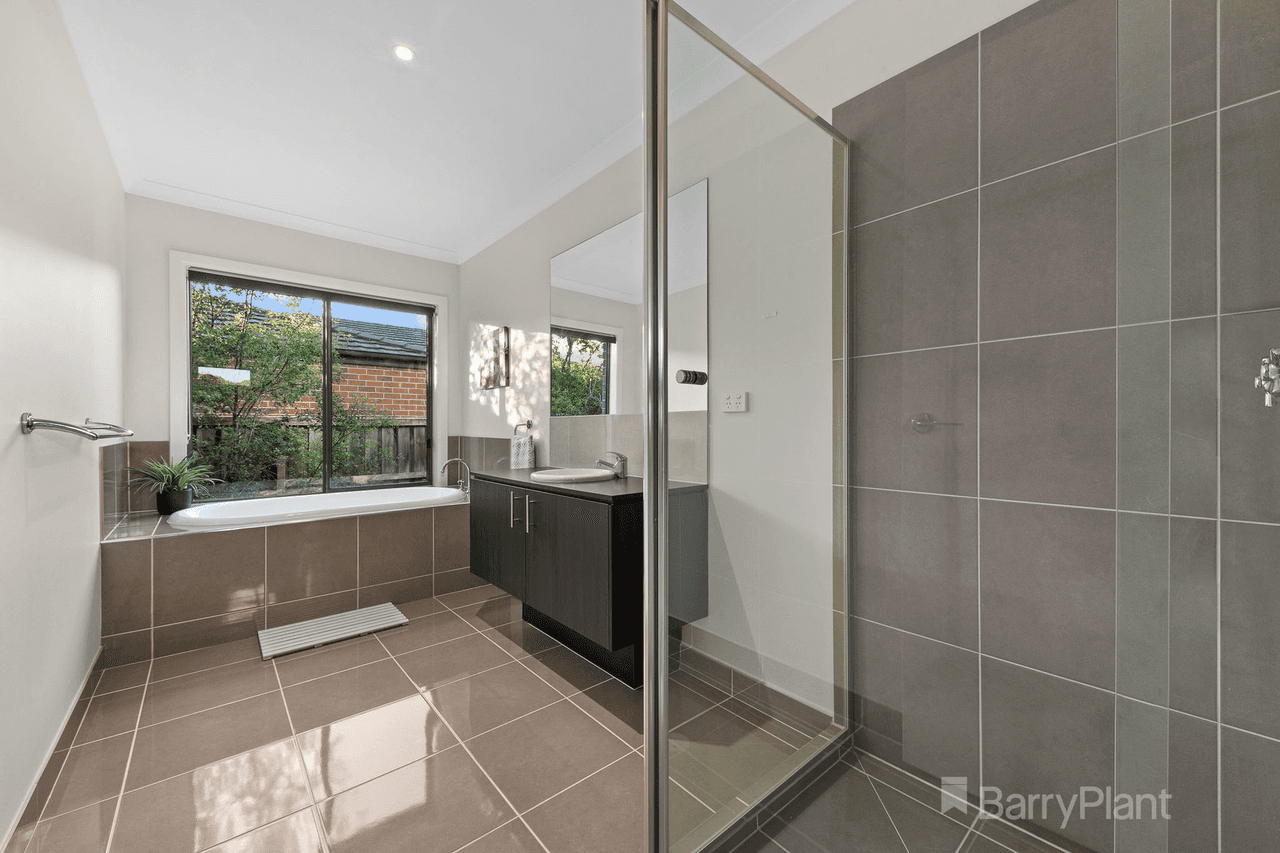 4 Marcanna Place, Beaconsfield, VIC 3807