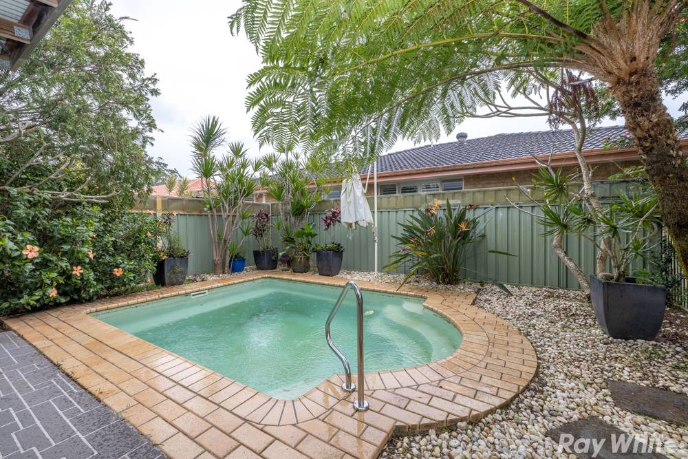 4 Tree View Place, FORSTER, NSW 2428