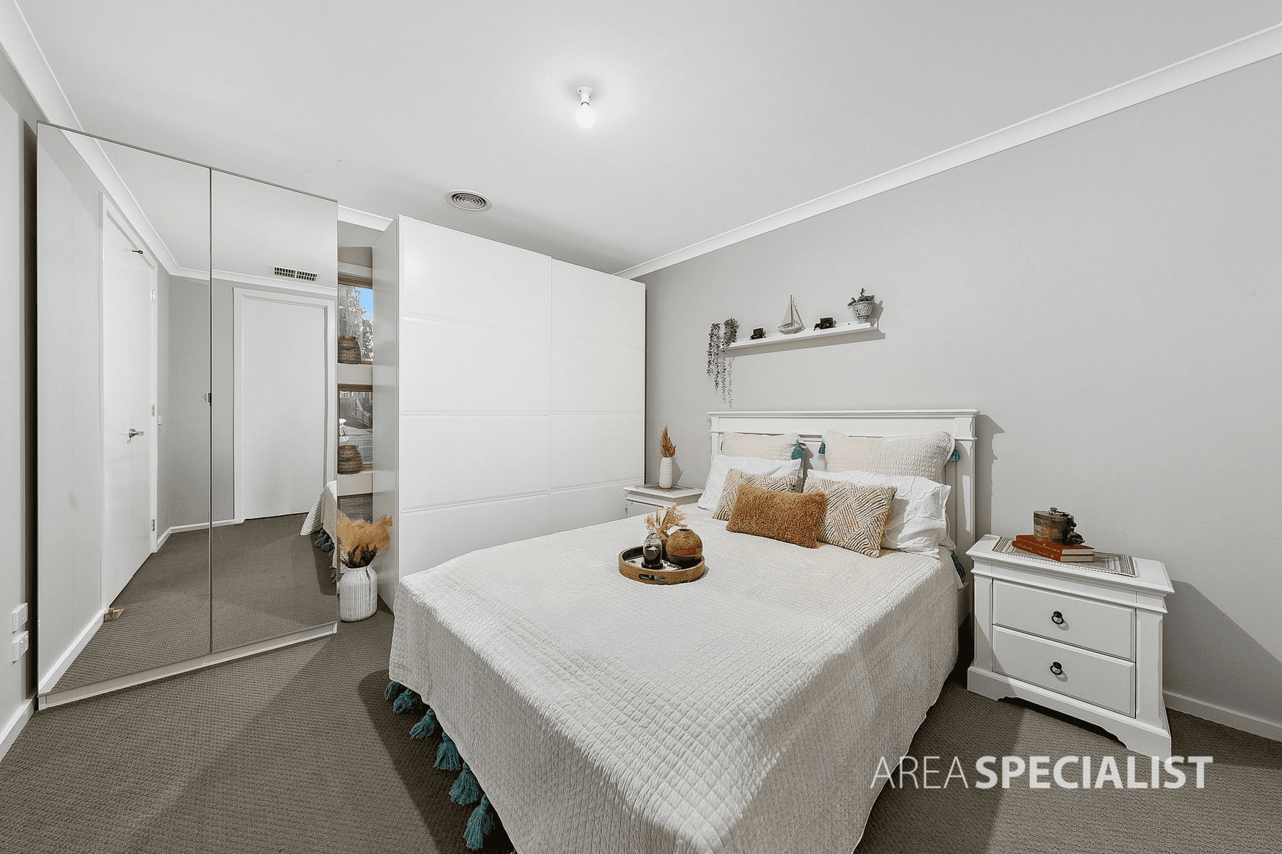 42 City Vista Court, FRASER RISE, VIC 3336